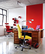Der B&uuml;rostuhl Hag H05 (Modell 5600) passt im Heimb&uuml;ro.