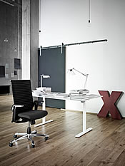 Der B&uuml;rosessel Hag H09 Excellence passt gut in moderne B&uuml;roeinrichtungen.
