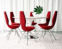 Der ergonomische Esszimmerstuhl Date von Varier (ehemals Stokke)